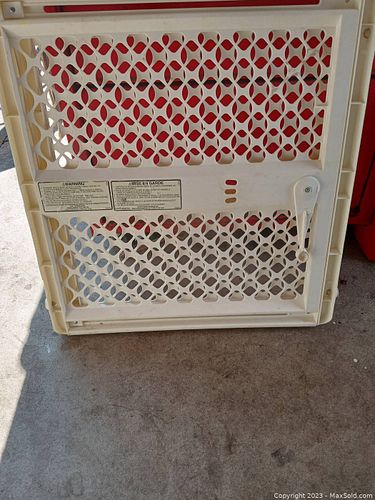 Lot #106 (1 of 3)
