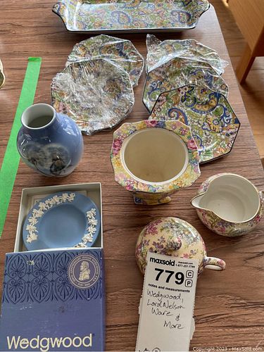 Lot #779 (1 of 13)