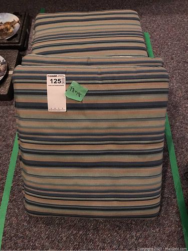 Lot #125 (1 of 5)