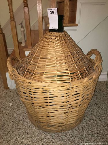 Lot #30 (1 of 6)
