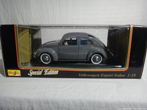 Lot #39 (1 of 5)