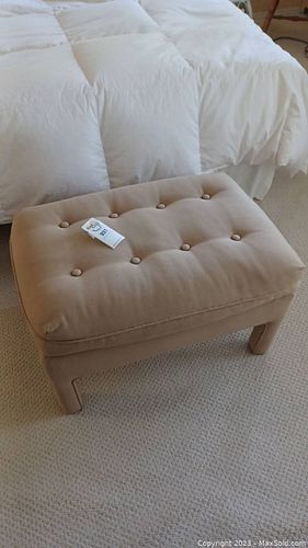 Lot #931 (1 of 5)