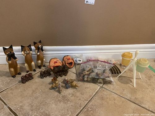 Lot #379 (1 of 13)