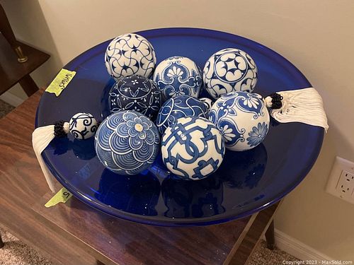 Lot #285 (1 of 11)
