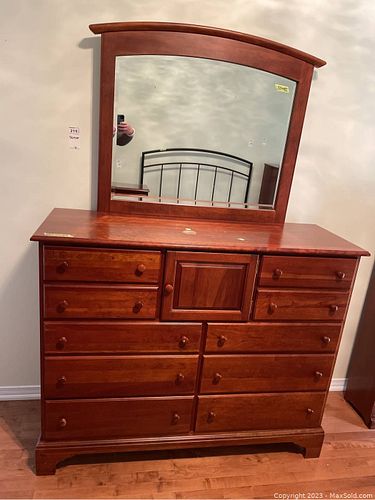 Lot #215 (1 of 13)