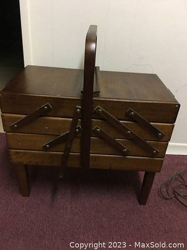 Lot #144 (1 of 9)