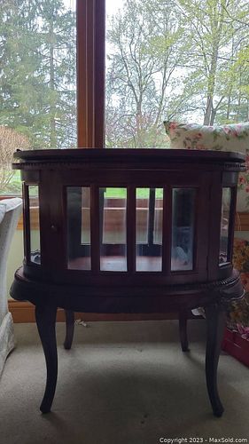 Lot #104 (1 of 12)