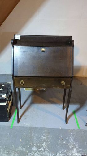 Lot #188 (1 of 12)
