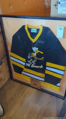Lot #183 (1 of 7)
