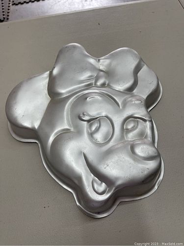 Lot #23 (1 of 8)