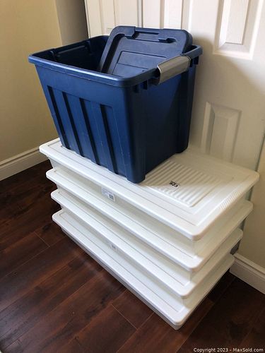 Lot #923 (1 of 5)