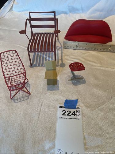 Lot #224 (1 of 11)