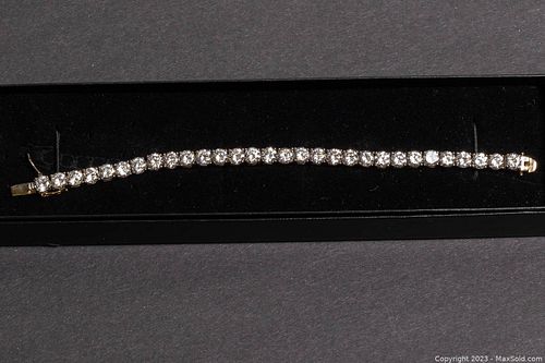Lot #530 (1 of 4)