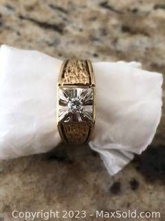 Lot #197 (1 of 4)