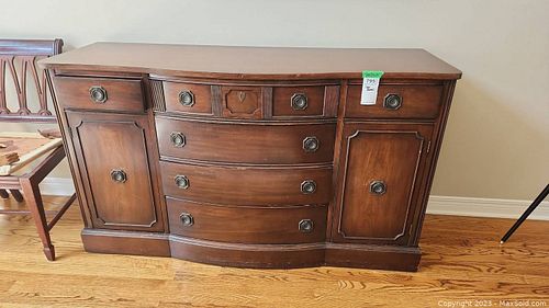 Lot #795 (1 of 12)