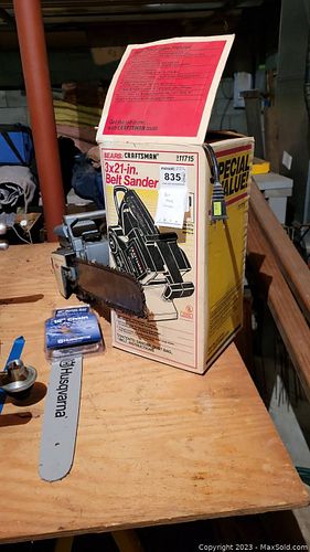 Lot #835 (1 of 18)
