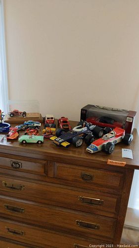 Lot #683 (1 of 20)