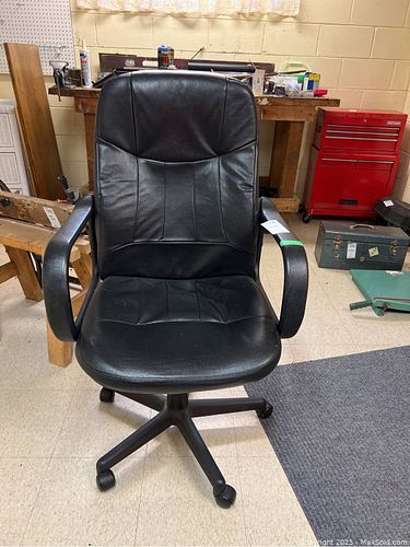 Lot #119 (1 of 5)