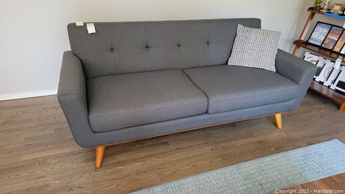 Lot #847 (1 of 7)