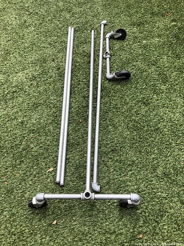 Lot #84 (1 of 4)