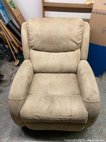 Lot #162 (1 of 10)