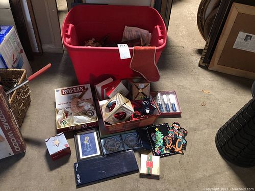 Lot #761 (1 of 17)