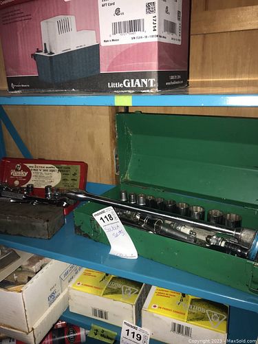 Lot #118 (1 of 8)