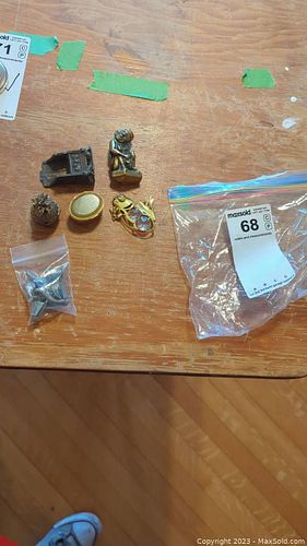 Lot #68 (1 of 6)