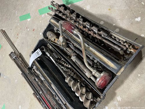 Lot #351 (1 of 11)