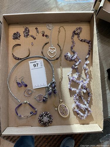 Lot #97 (1 of 1)