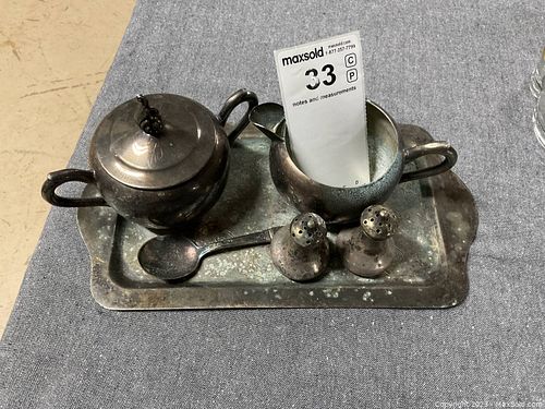 Lot #33 (1 of 8)