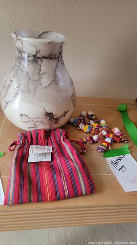 Lot #77 (1 of 8)