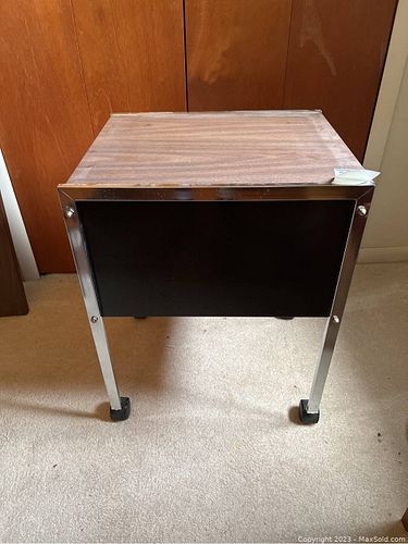Lot #246 (1 of 5)