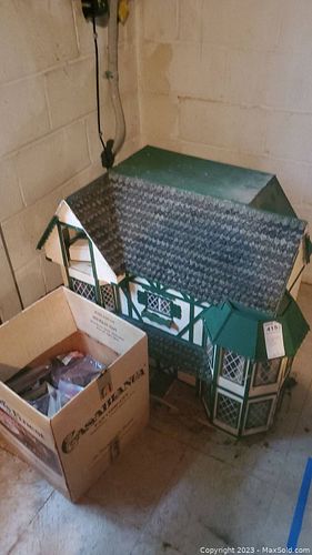 Lot #415 (1 of 9)