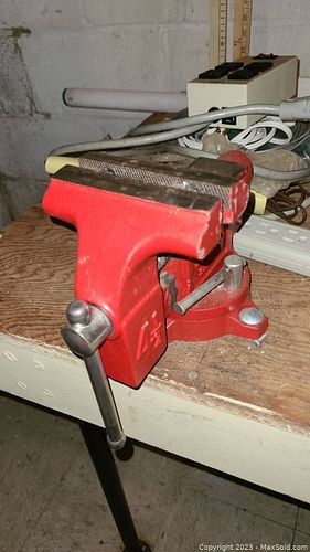 Lot #448 (1 of 12)