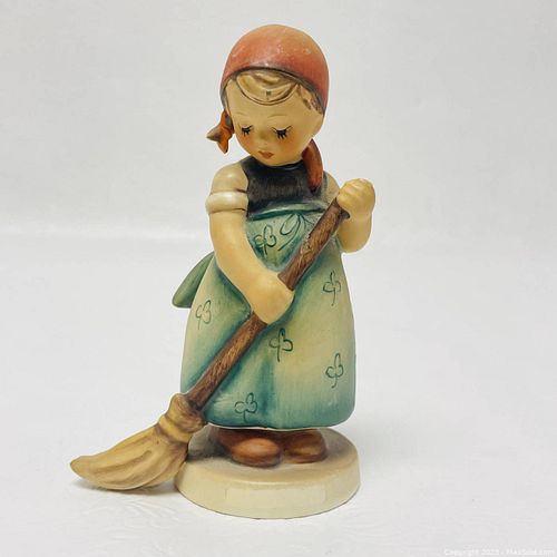 Lot #53 (1 of 6)