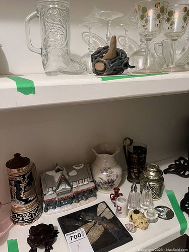 Lot #700 (1 of 22)