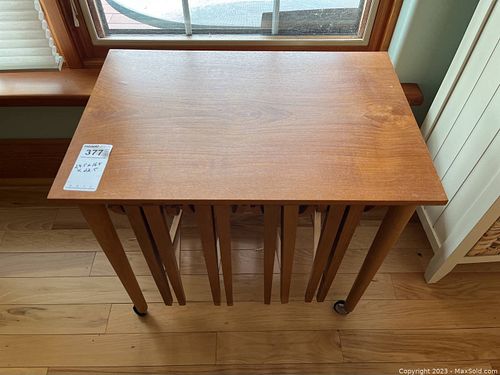 Lot #377 (1 of 4)