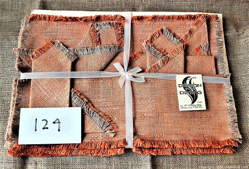 Lot #124 (1 of 4)