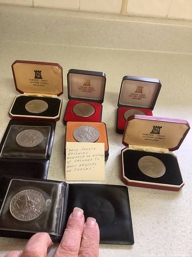 Lot #309 (1 of 12)