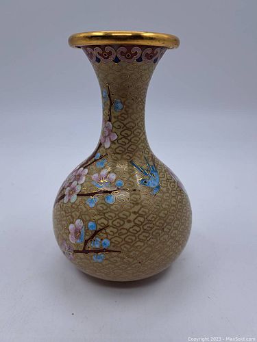 Lot #16 (1 of 6)