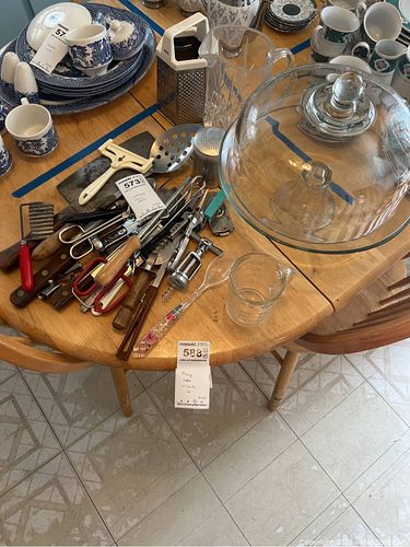 Lot #573 (1 of 17)