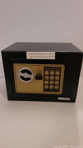 Lot #81 (1 of 4)