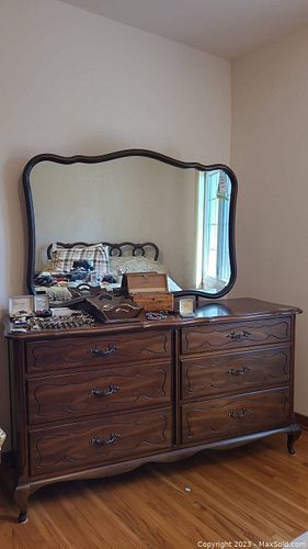 Lot #41 (1 of 13)