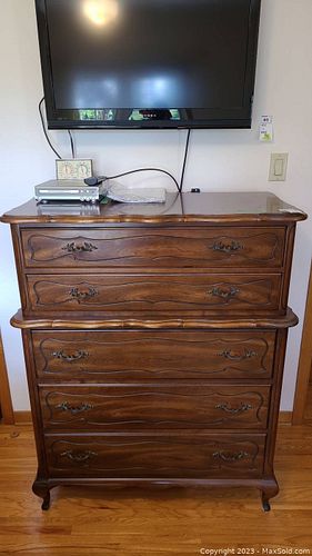 Lot #44 (1 of 17)