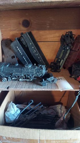 Lot #885 (1 of 13)