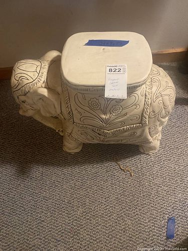 Lot #822 (1 of 6)