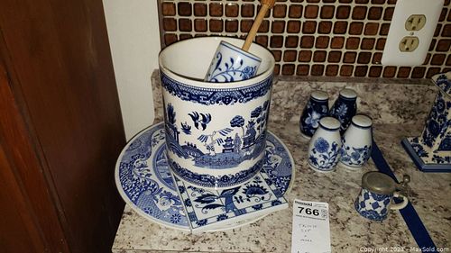 Lot #766 (1 of 20)