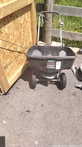 Lot #14 (1 of 10)