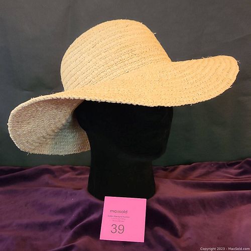 Lot #39 (1 of 8)